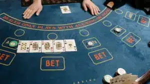 บาคาร่า กับ เสือมังกร ต่างกันอย่างไร TGAXBET
